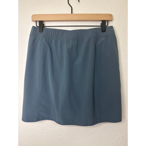 Patagonia Fleetwith Adjustable Skort –Slate Blue – Size Medium with UPF40 - Picture 3 of 9